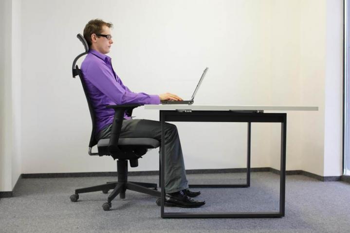 Améliorez votre expérience de conduite sur route ou en bateau avec nos sièges Recaro.